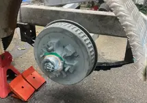 6000 axle and drum brakes.webp