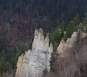2021032106294183072803.webp